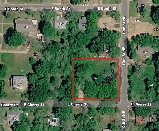 407 NE 10th Street