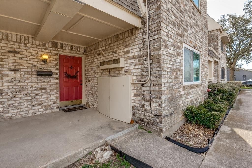 2323 Trellis Place