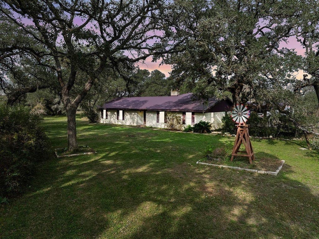 1273 Highway 90 Alternate