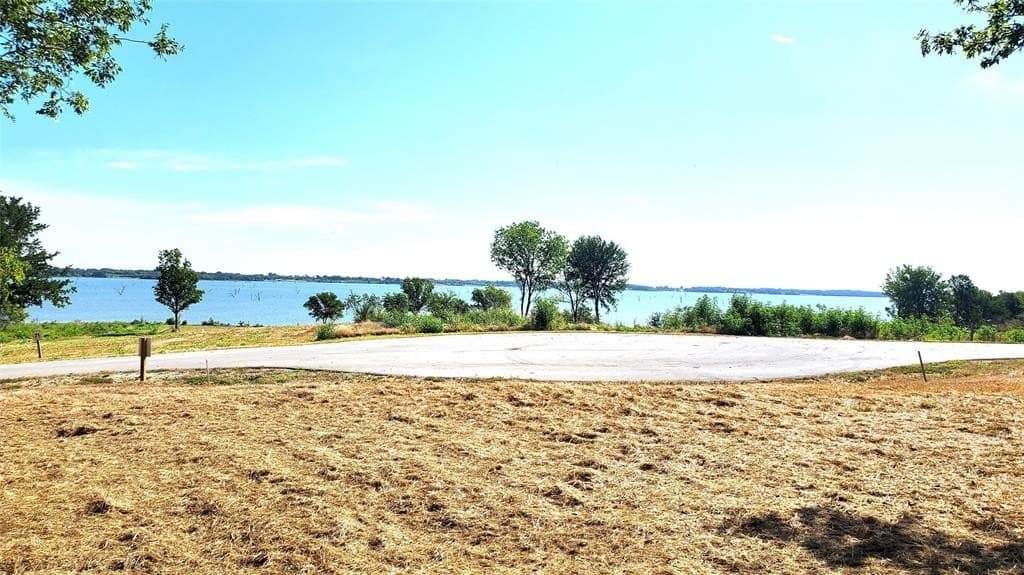 Lot 15 Edgewater Way