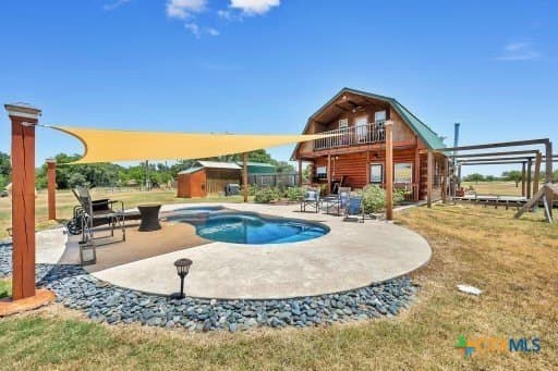 820 County Road 339
