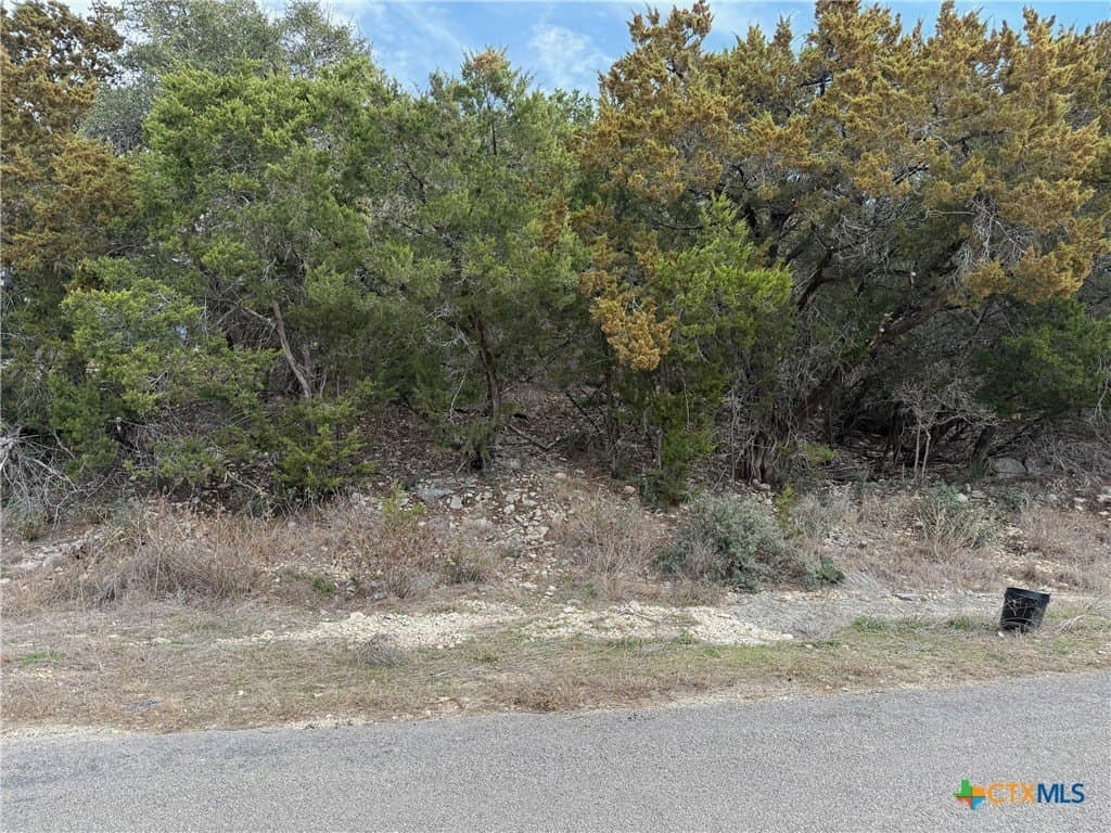2192 WATERFRONT Drive lot: 75