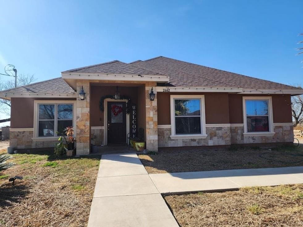 2662 COMMISSARY AVE