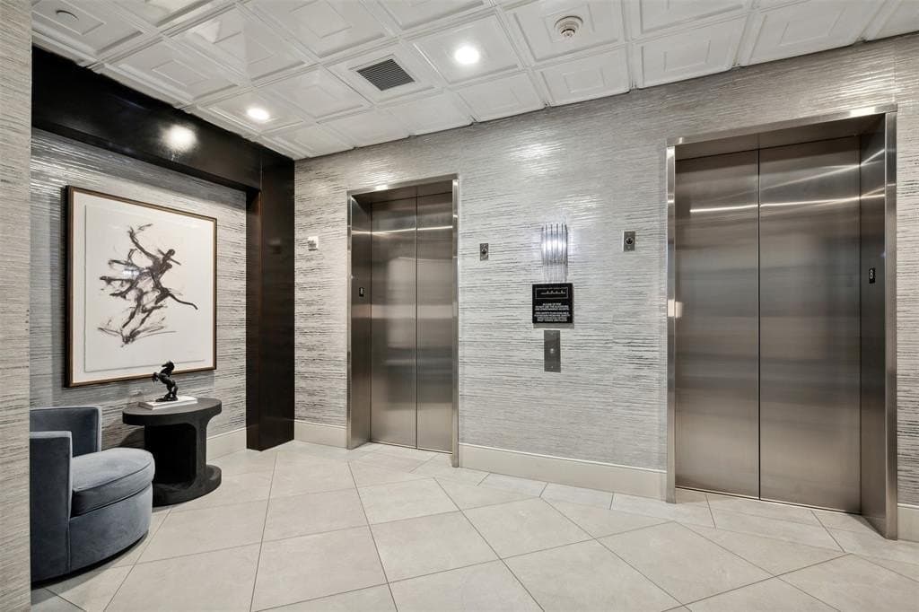 2600 W 7th Street