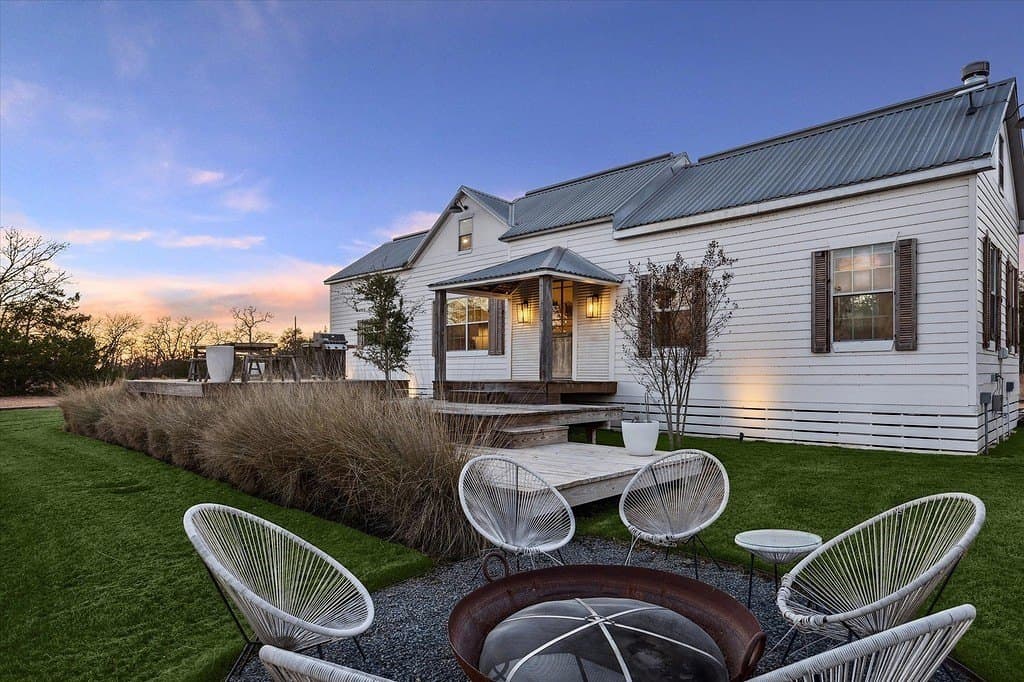 833 Farm To Market Road 954