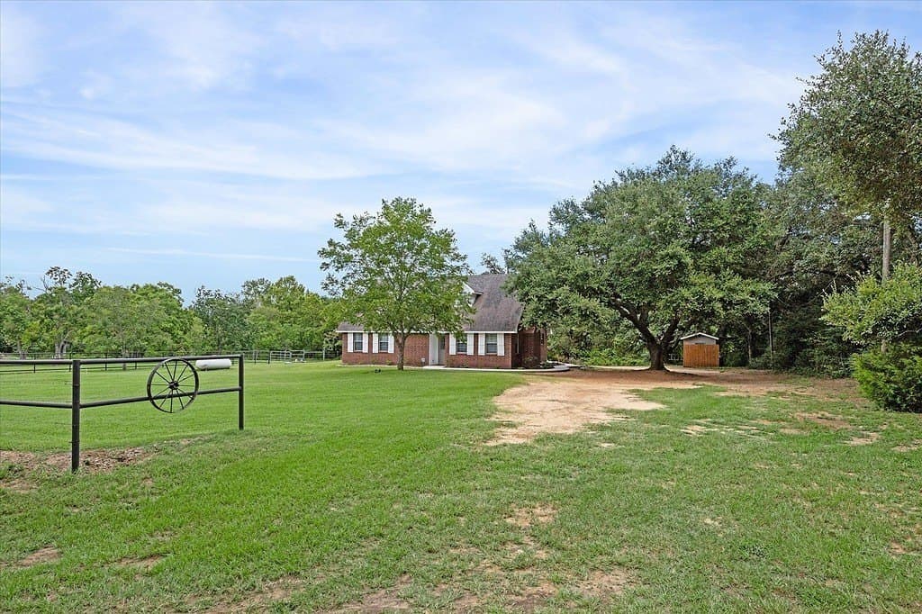 8950 Gosler Road