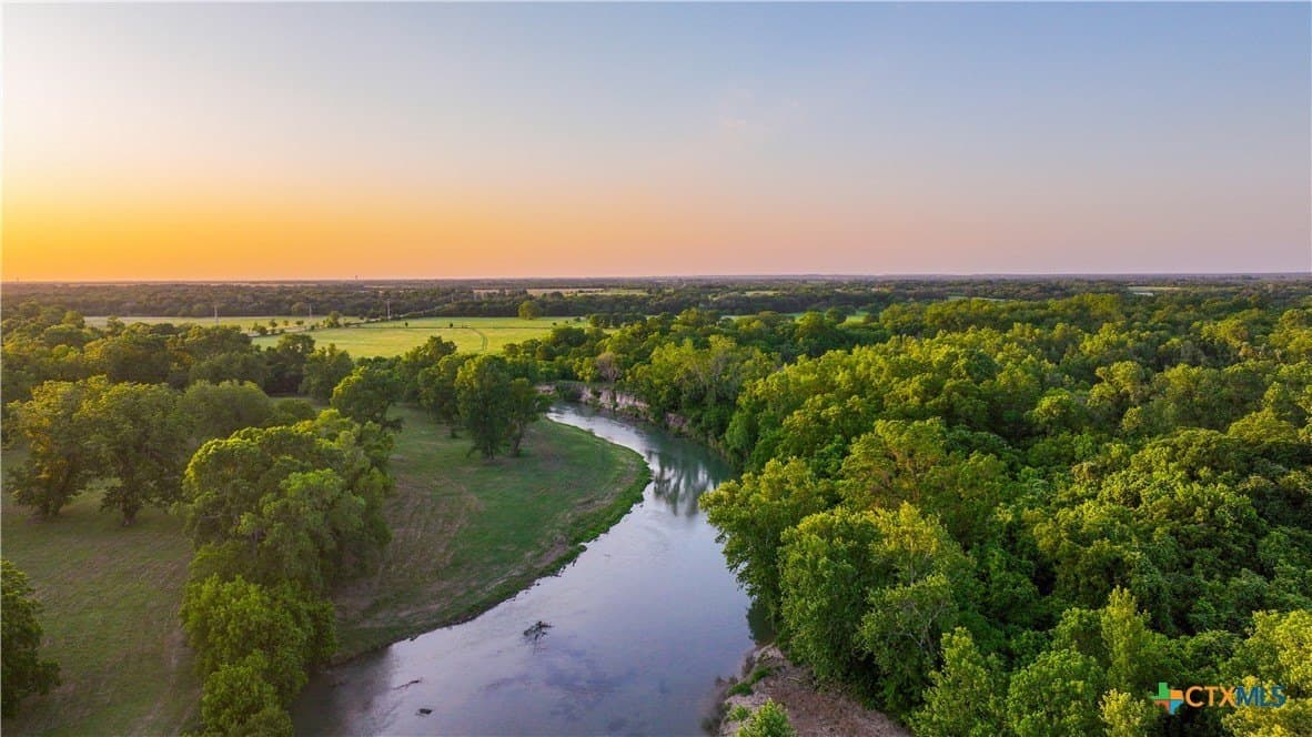 42 Acres FM 1117