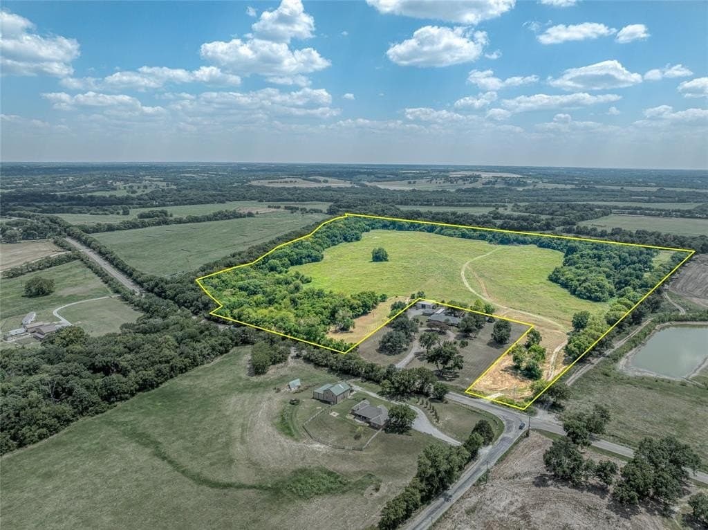 91 Acres FM 697