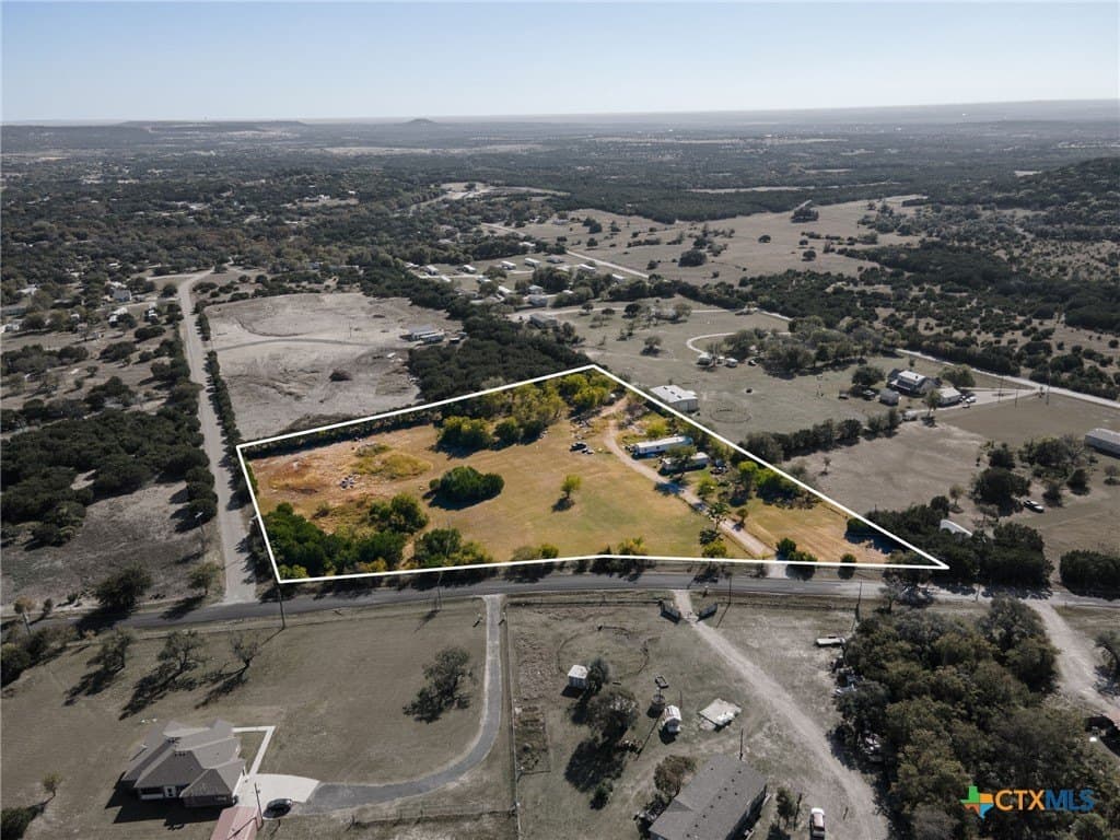 4592 County Road 3220