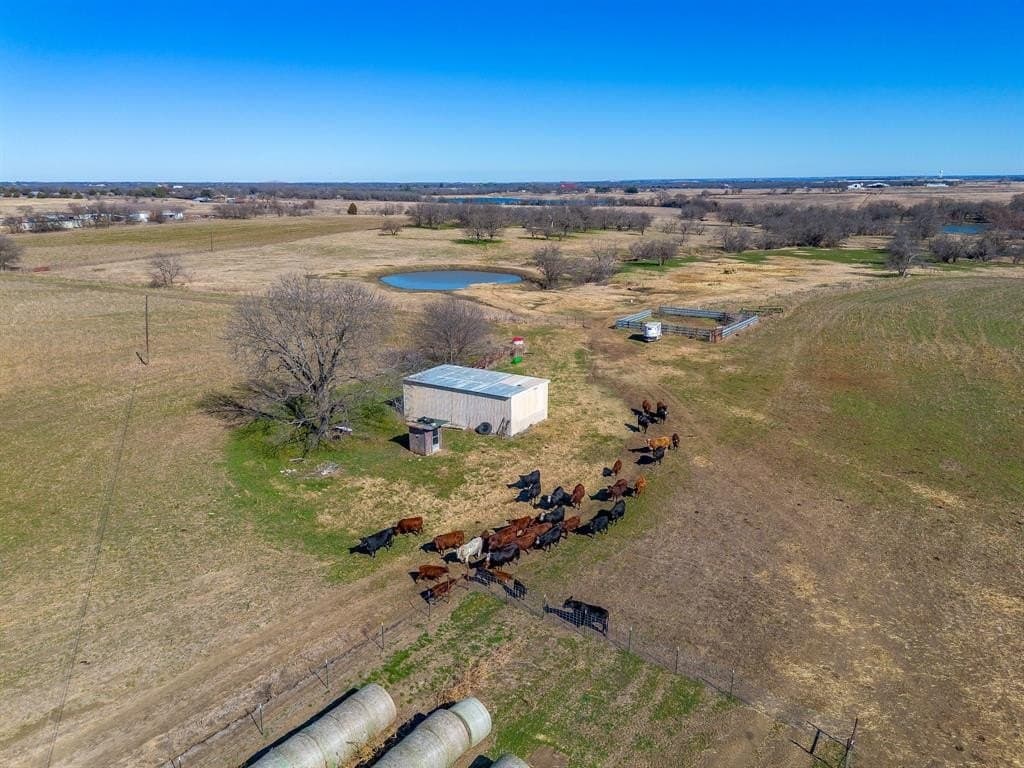 10517 County Road 418