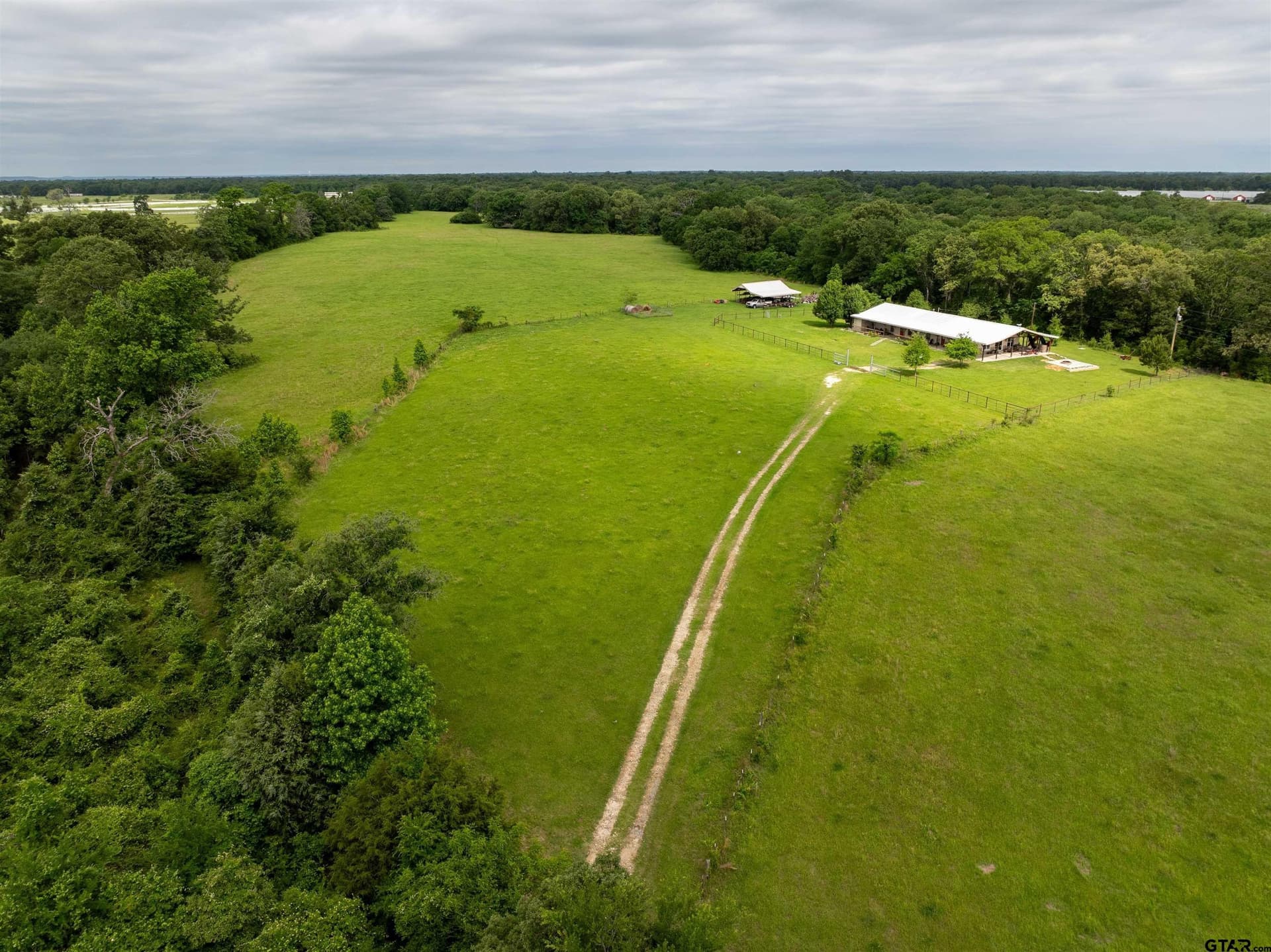 5652 An County Rd 2202