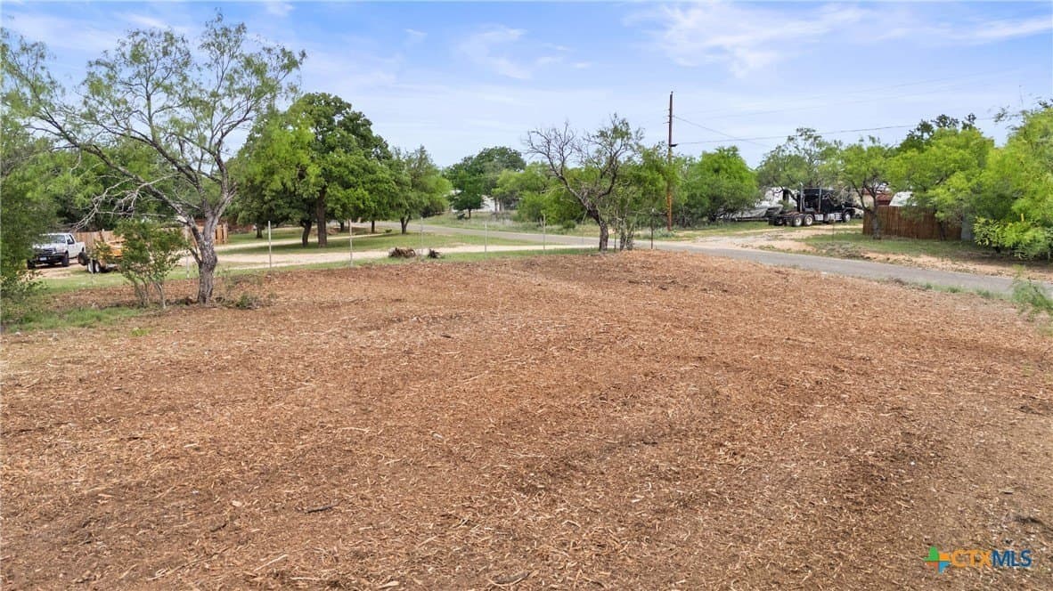 338 E Stonecastle Drive lot: 657 & 658