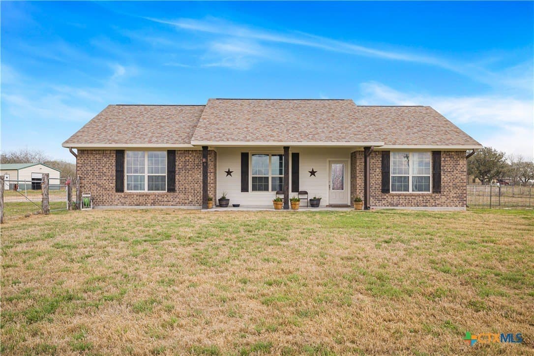 1032 Levi Sloan Road