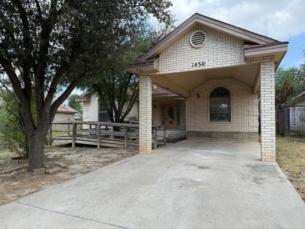 1430 Raintree Drive