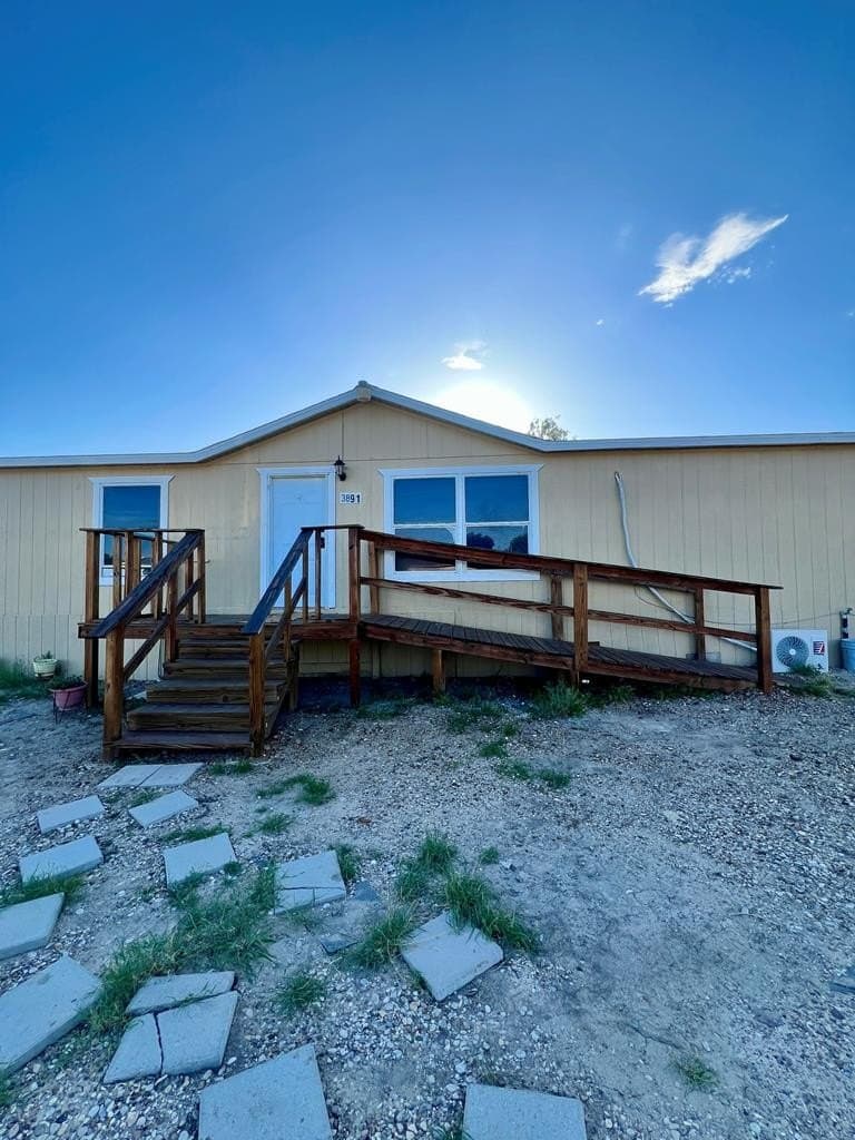3891 Cross Creek