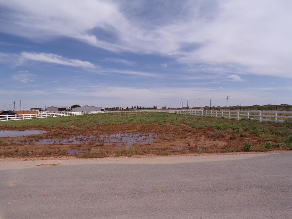 14010 E County Rd 104