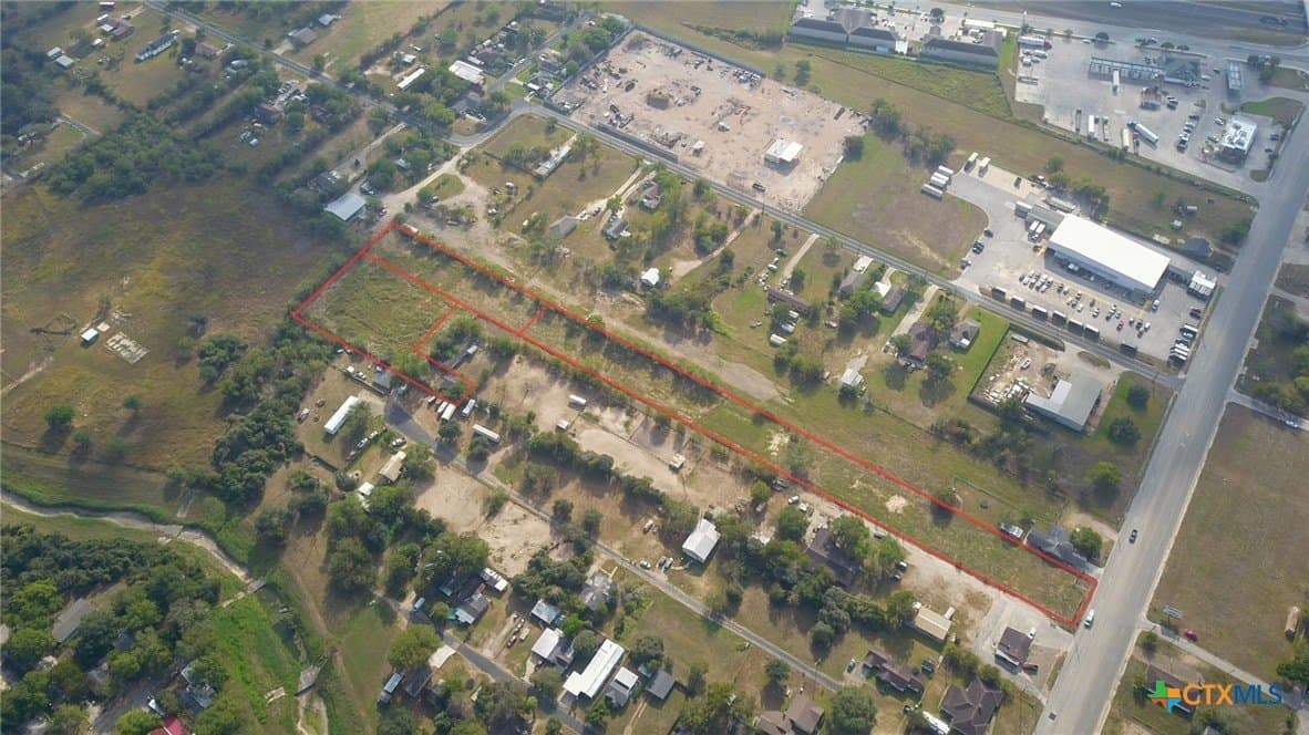 2808 & 2900 S Laurent Street