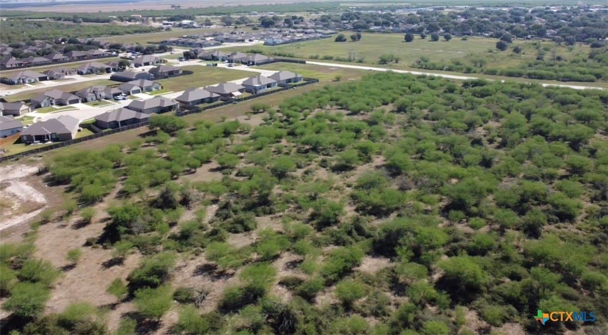 645 Paco Road lot: 40