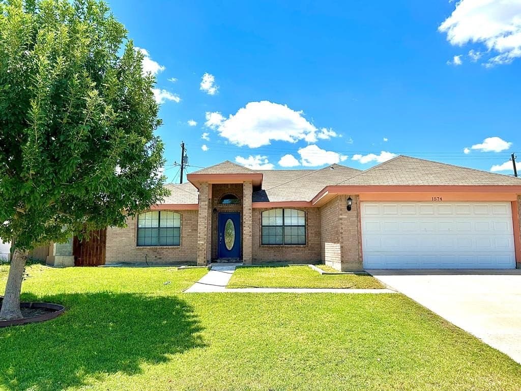 1574 Paseo Encinal
