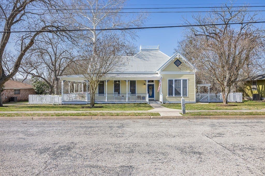 542 South Main Street
