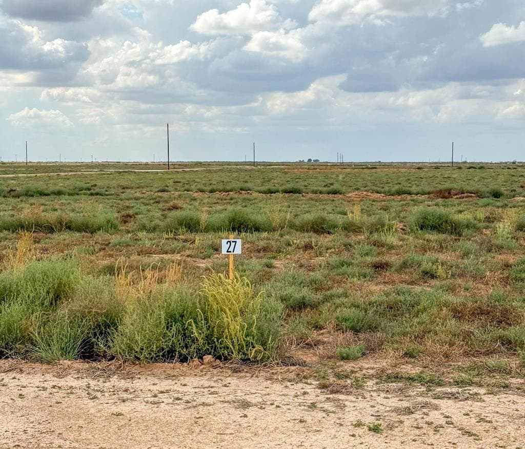 BLUE QUAIL RUN LOT 27
