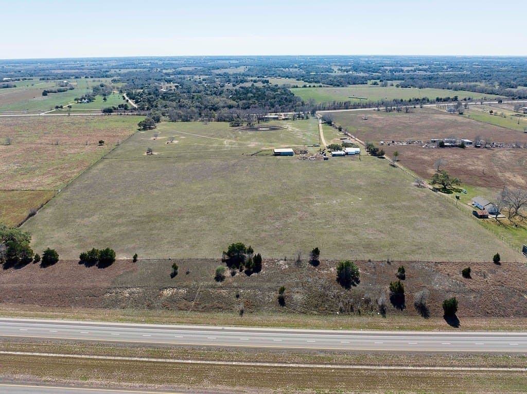 5135 West US Highway 90