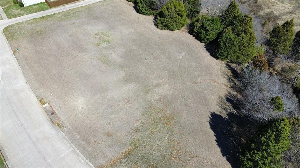 700 Winding Creek Drive