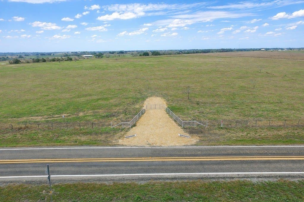 Farm To Market Road 532
