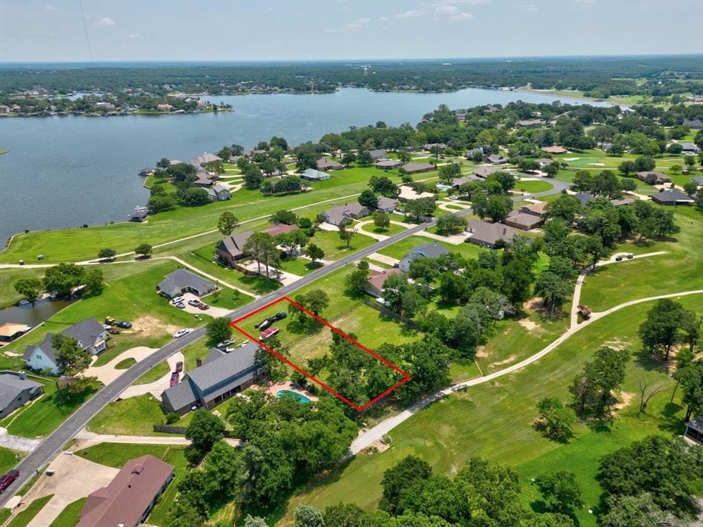 418 Kiowa Drive W