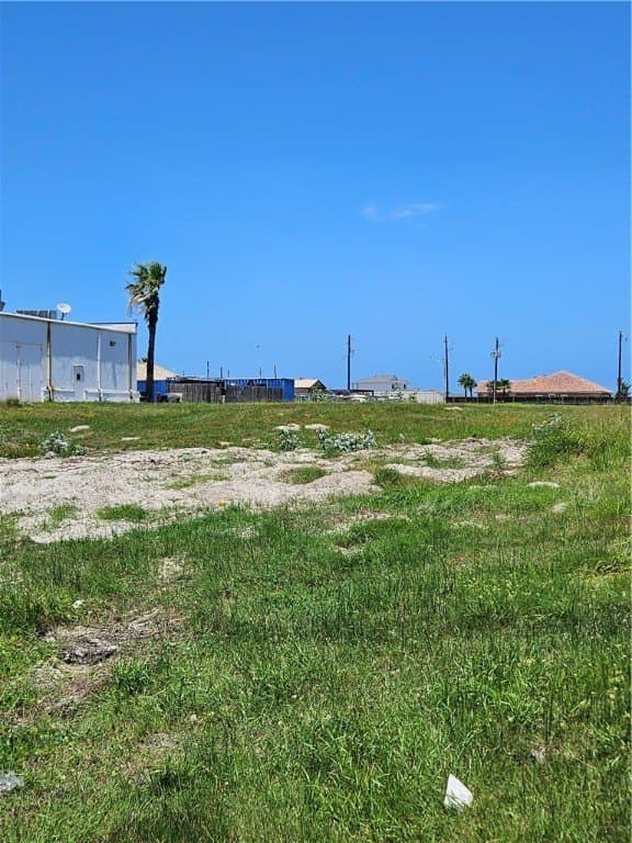 Lt 5A Blk 21 S Padre Island Drive lot: 5A
