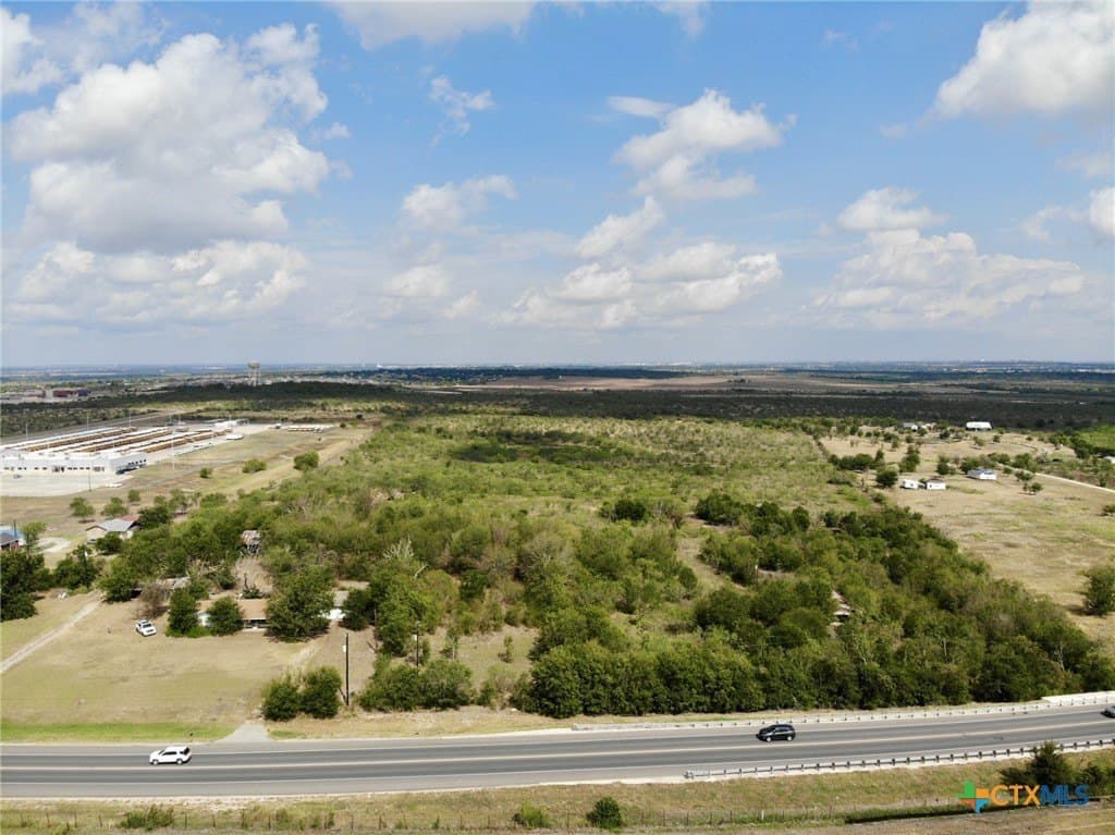 120 N Camino Real Highway