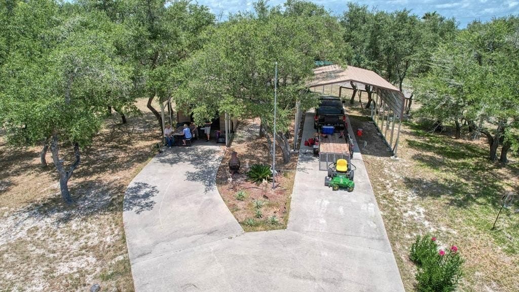 527 N Traylor Ave