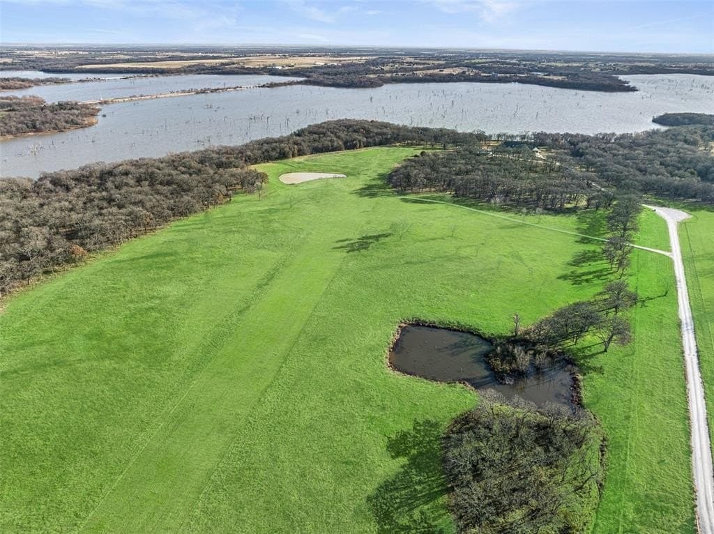 255 Smith Ranch Road