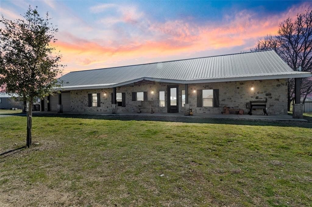 459 Private Road 2625