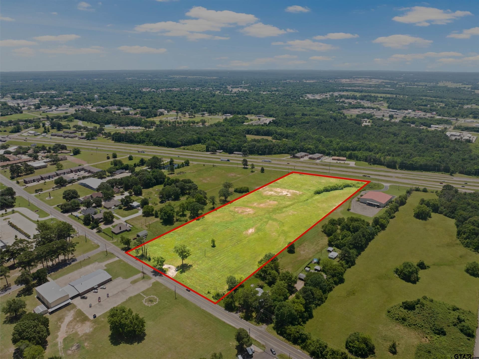 13 AC W Interstate 30 Service Road