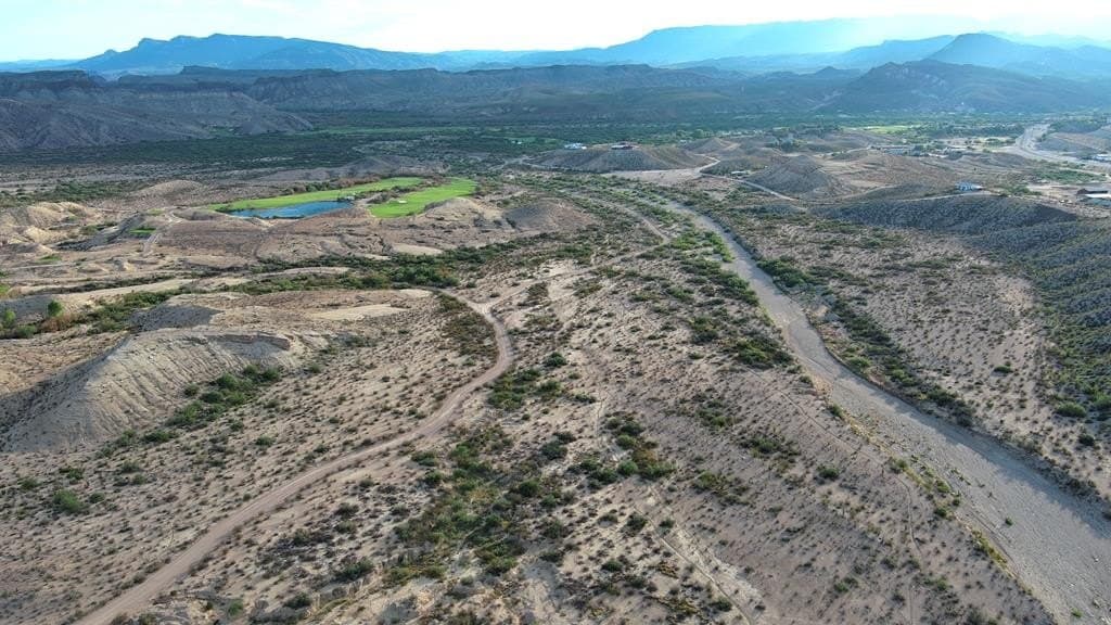 Comanche Mesa Drive lot: 15