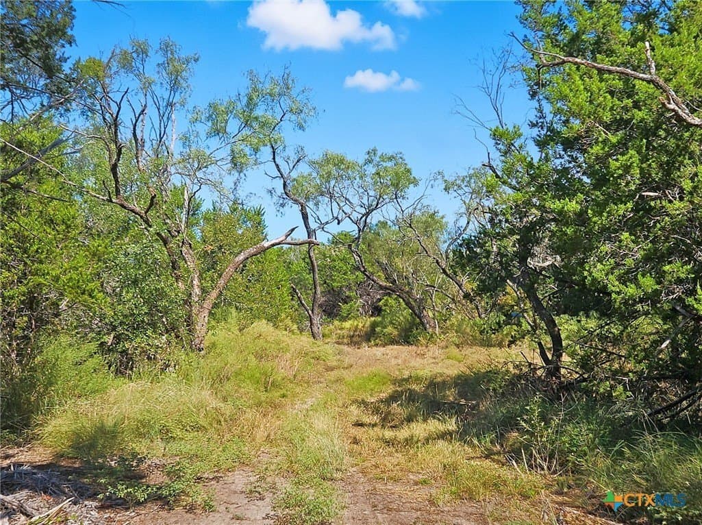 5698 County Road 102
