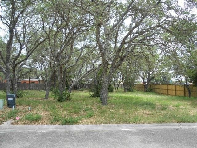1 PRIMROSE DR