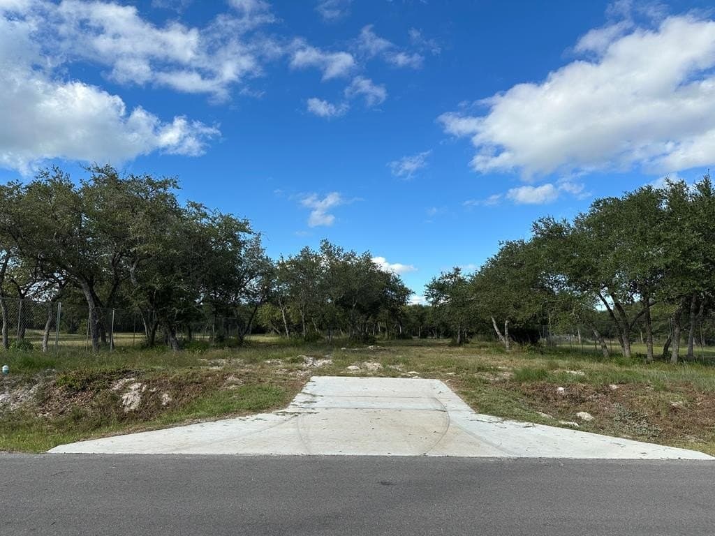 1709 LONE STAR RD