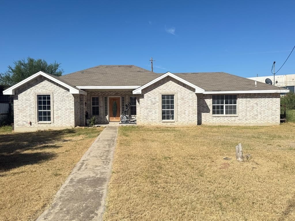 1399 Lance Dr.