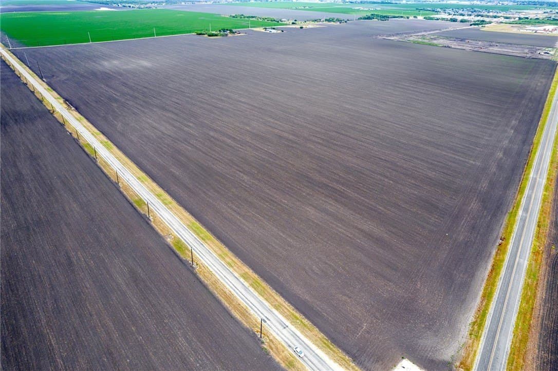 CR 2144 & 3567 (Lang Road) lot: 0