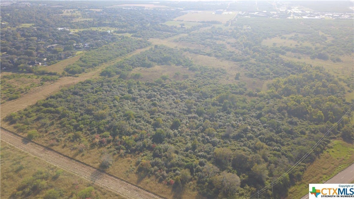 NE Zac Lentz Parkway