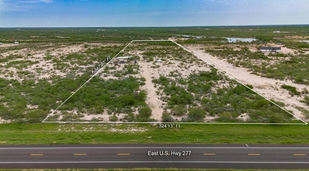 10907 EAST US HWY 277