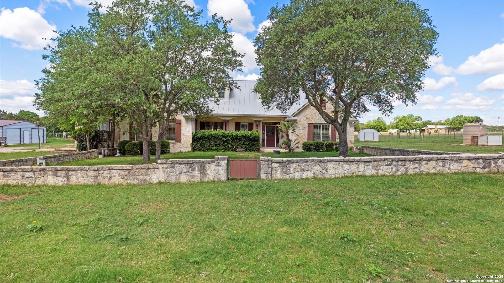 24935 Pecan Creek