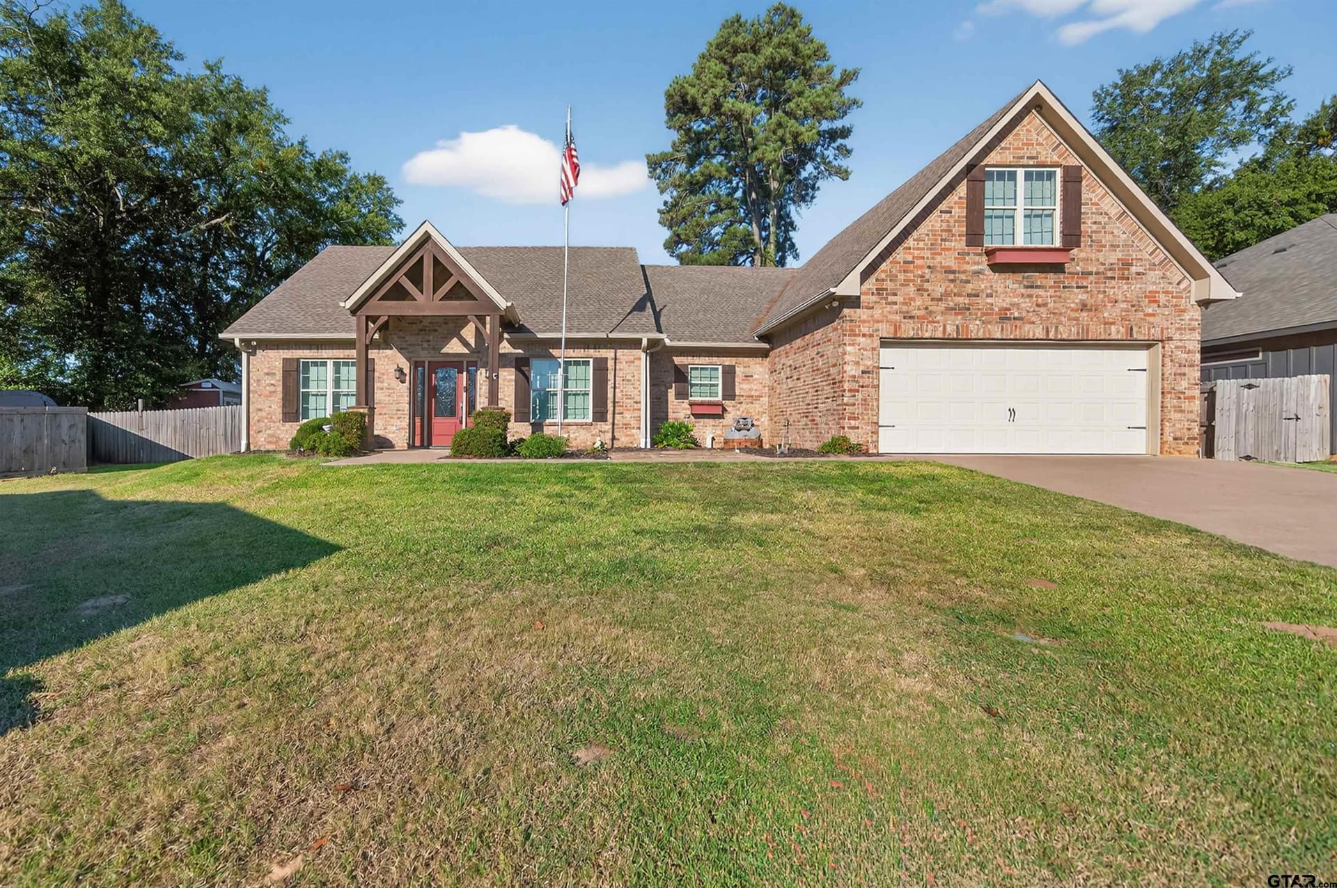 129 Settlers Ct