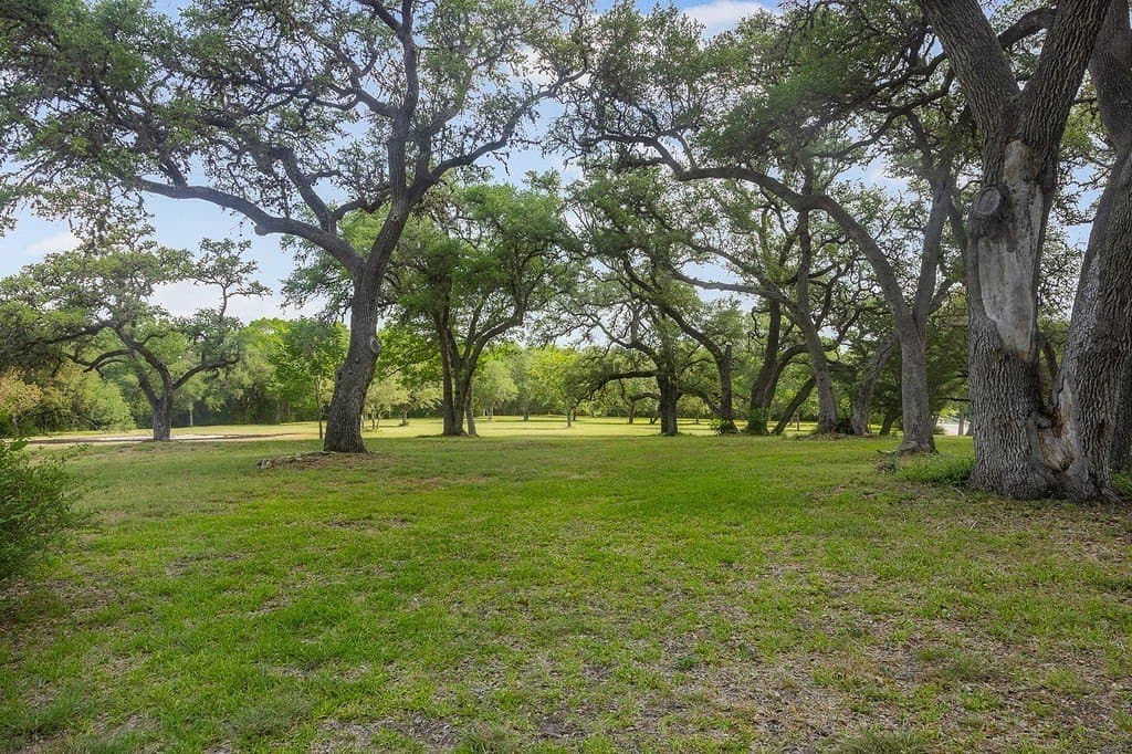 612 Farm To Market Road 1457