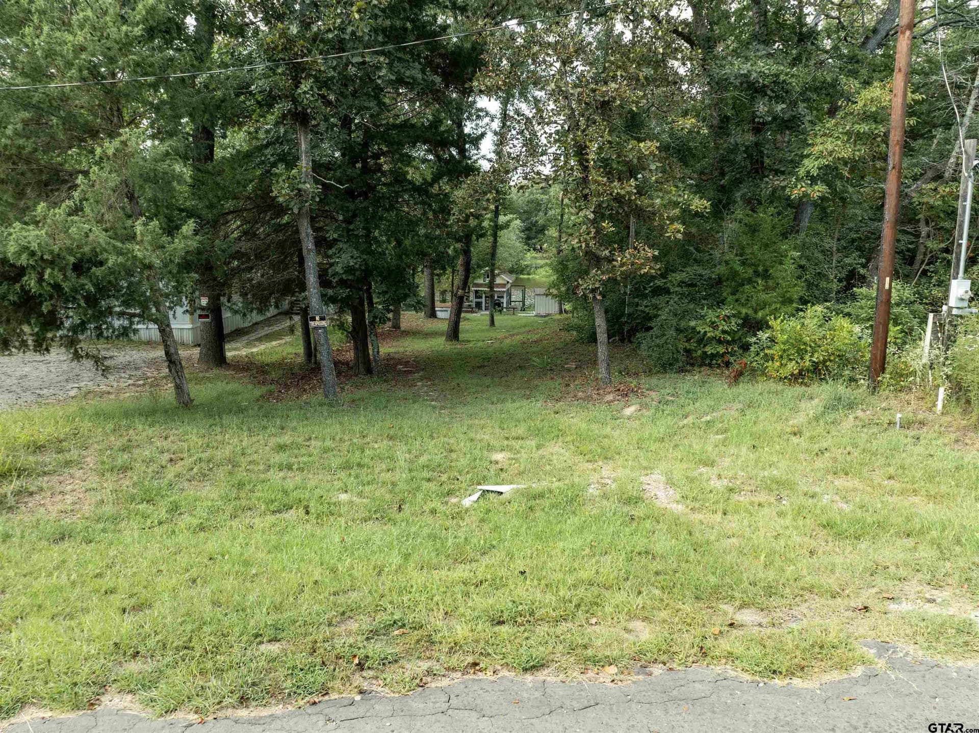 135 Ridgewood Lane