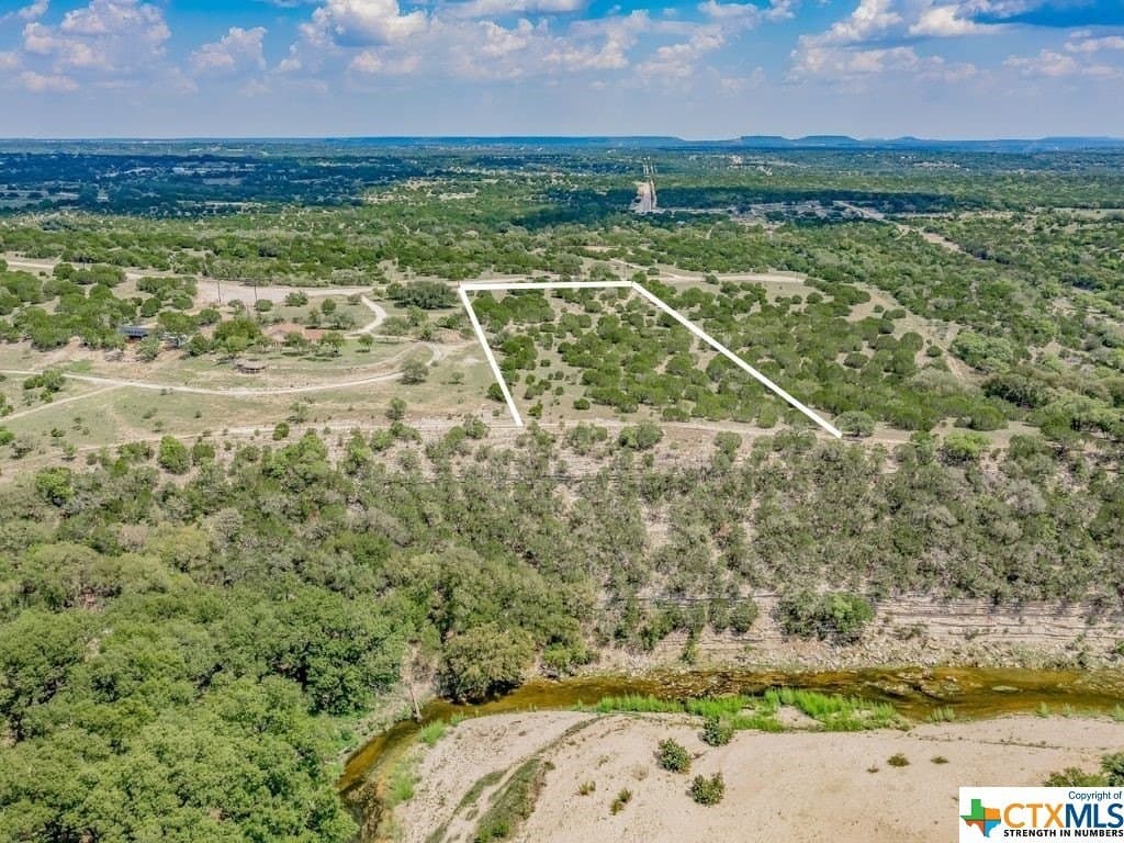River Shoals Drive lot: 109