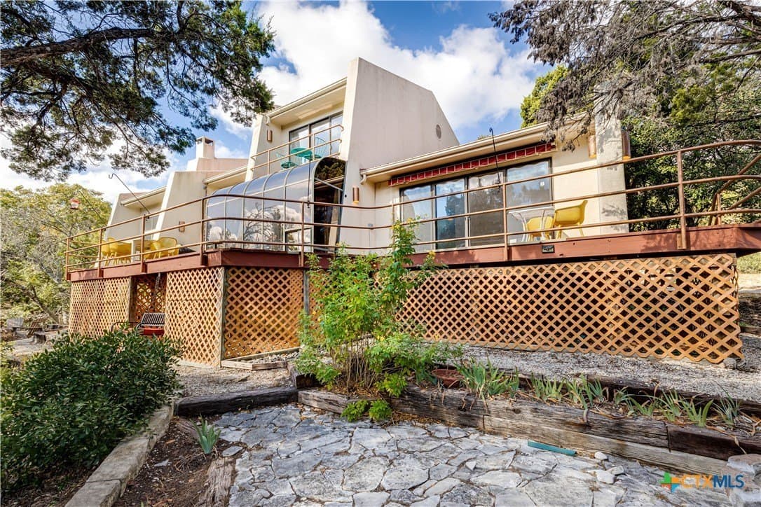 1078/1081 Hillside View