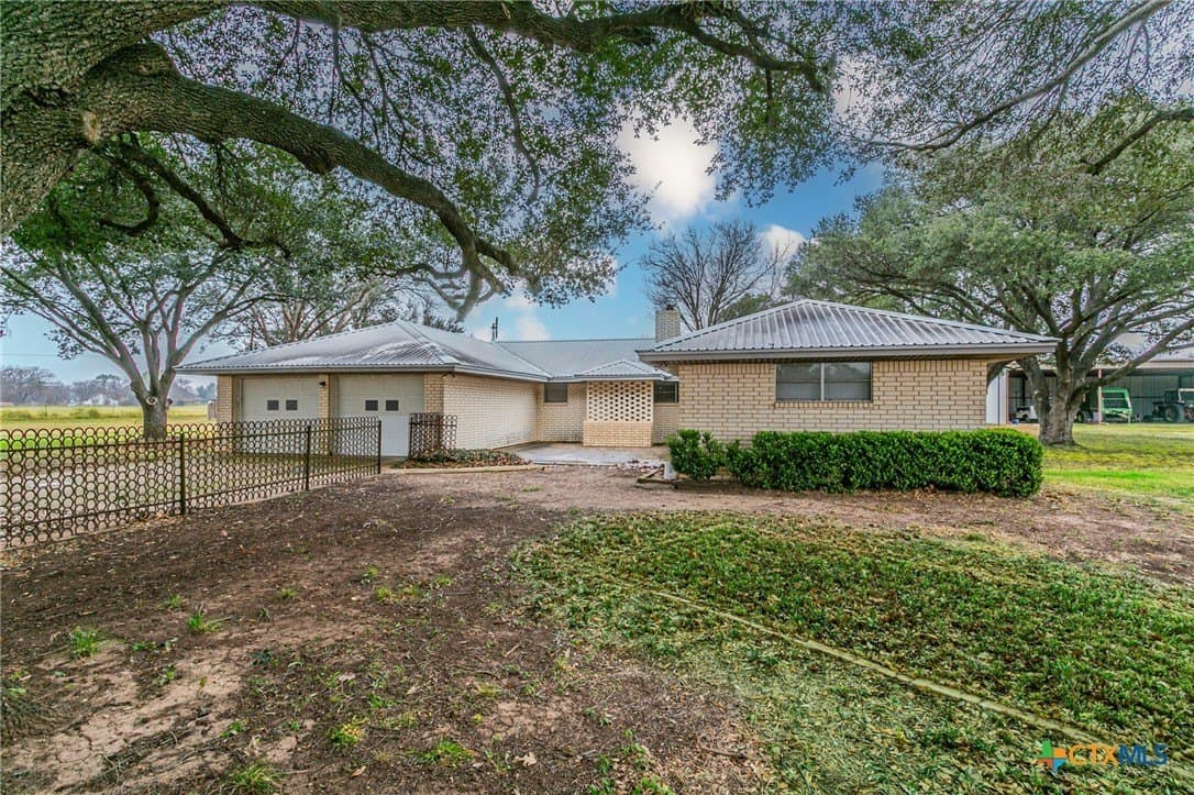 2792 Wilson Valley Road